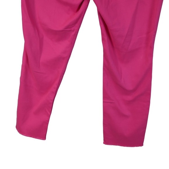 Vineyard Vines High-Rise Straight Crop Jeans in Lipstick Pink Size 29 EUC - Picture 6 of 8